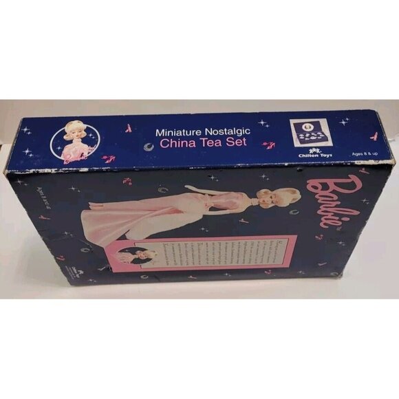 Barbie Miniature Nostalgic China Tea Set and Collectors Case Chilton Toys 1996 - Picture 3 of 4